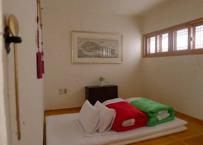 Renewal Open!!! Entire Place, Traditional Stay Xiwoo , 時雨 시우 한옥독채 Guest house Seoul
