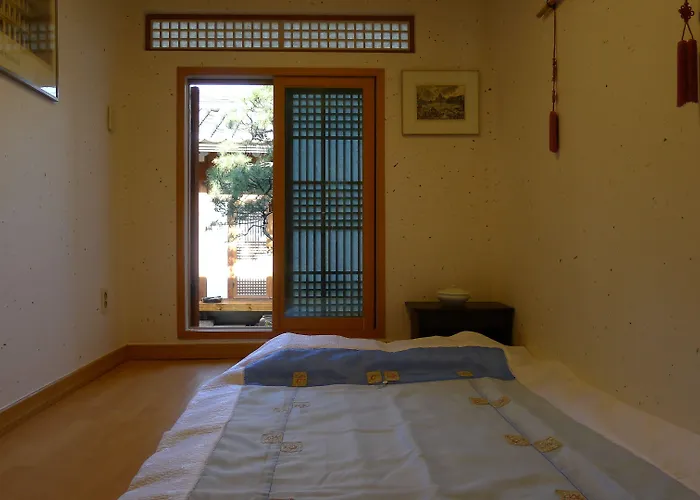 Renewal Open!!! Entire Place, Traditional Stay Xiwoo , 時雨 시우 한옥독채 4*