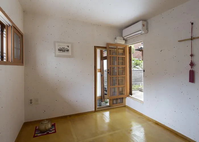 Renewal Open!!! Entire Place, Traditional Stay Xiwoo , 時雨 시우 한옥독채 4*