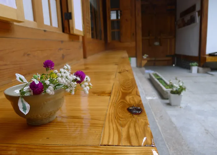 Renewal Open!!! Entire Place, Traditional Stay Xiwoo , 時雨 시우 한옥독채 4*